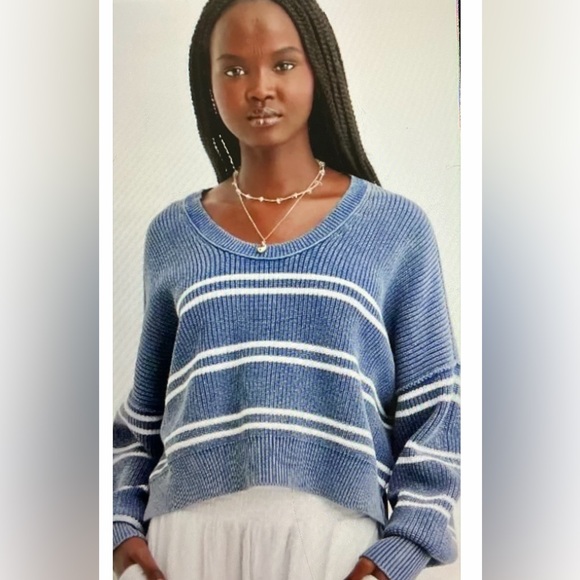 aerie Sweaters - Aerie Blue and White Striped Chunky Drop Shoulder Slouchy Career Woman Medium